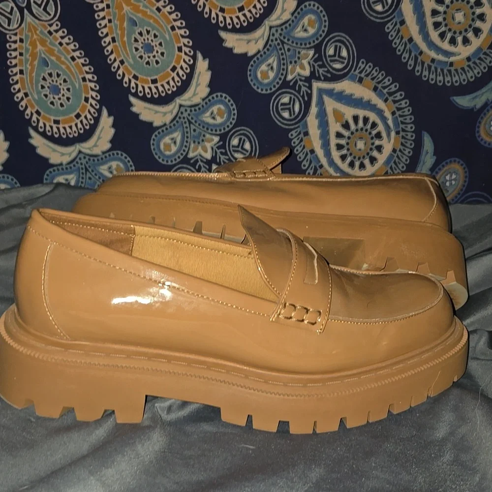 Aldo sleek loafers